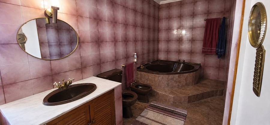 3 Bedroom Property for Sale in Primrose East Gauteng