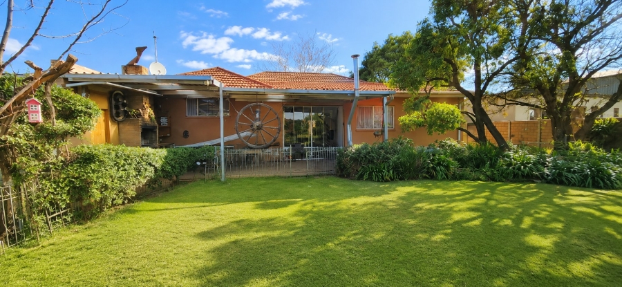 3 Bedroom Property for Sale in Primrose East Gauteng