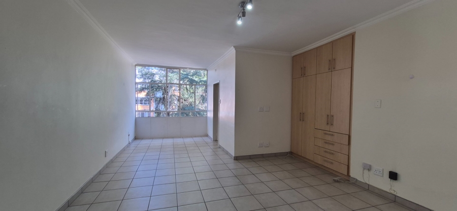1 Bedroom Property for Sale in Illovo Gauteng