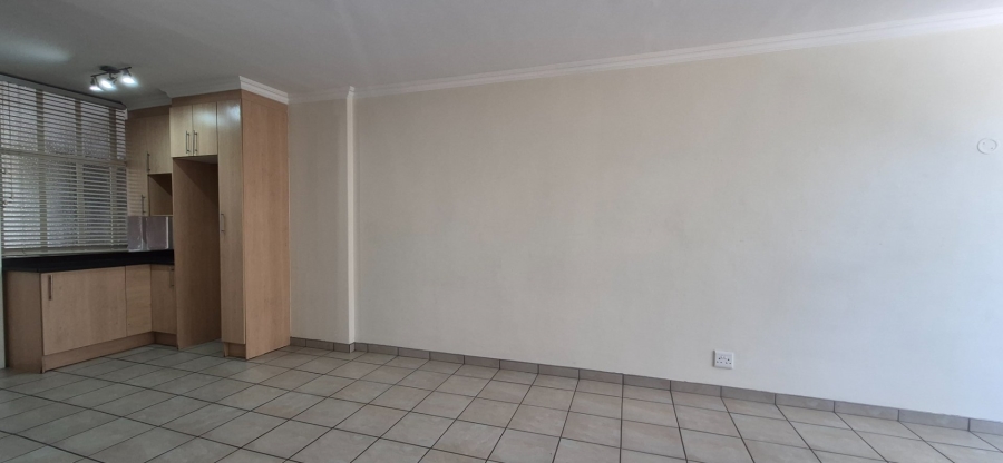 1 Bedroom Property for Sale in Illovo Gauteng