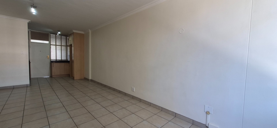 1 Bedroom Property for Sale in Illovo Gauteng