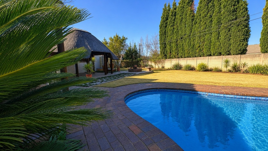 4 Bedroom Property for Sale in Three Rivers East Gauteng