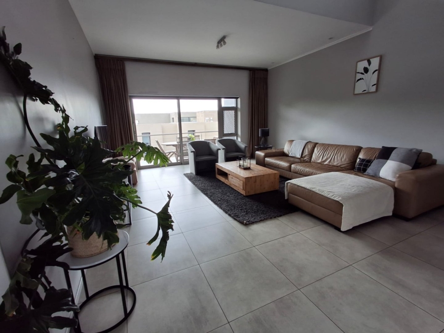 To Let  Bedroom Property for Rent in Oaklands Gauteng