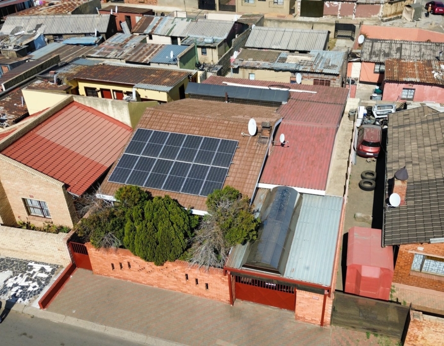 3 Bedroom Property for Sale in Diepkloof Zone 4 Gauteng