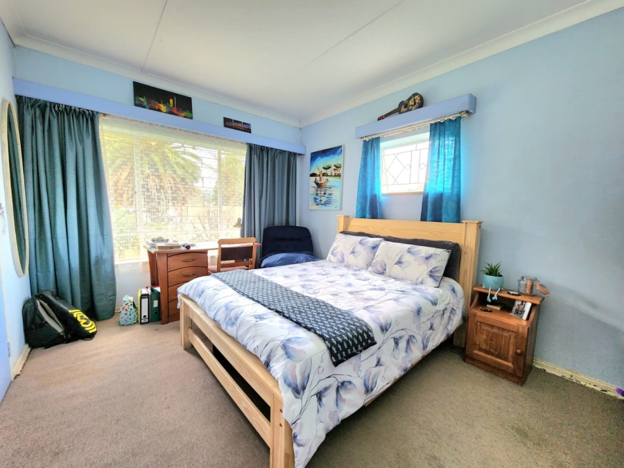 To Let 3 Bedroom Property for Rent in Mondeor Gauteng