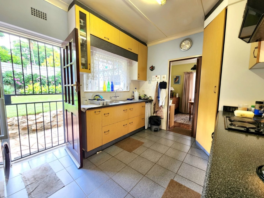 To Let 3 Bedroom Property for Rent in Mondeor Gauteng