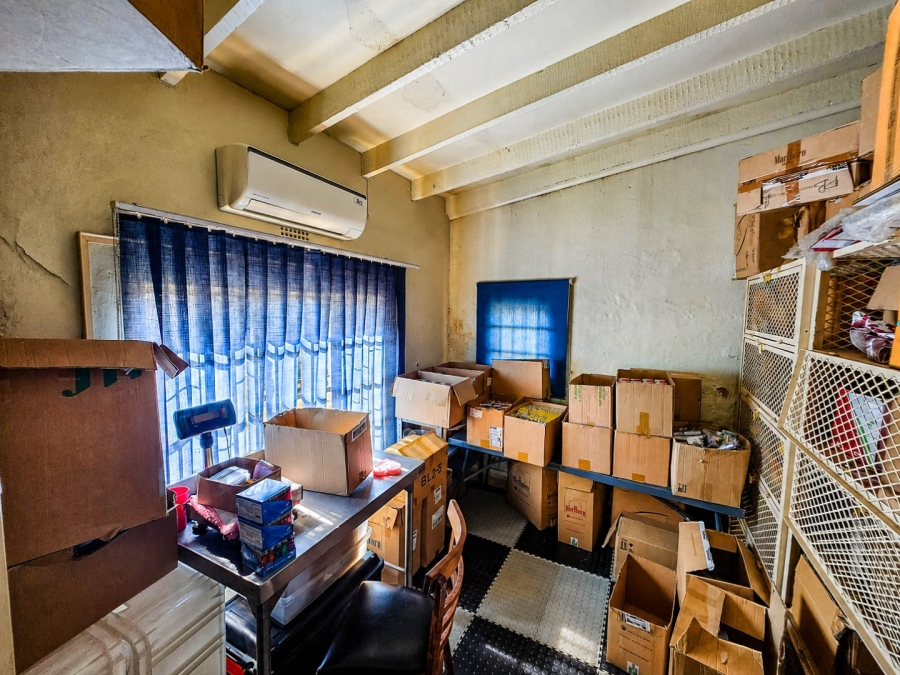Commercial Property for Sale in Monavoni Gauteng