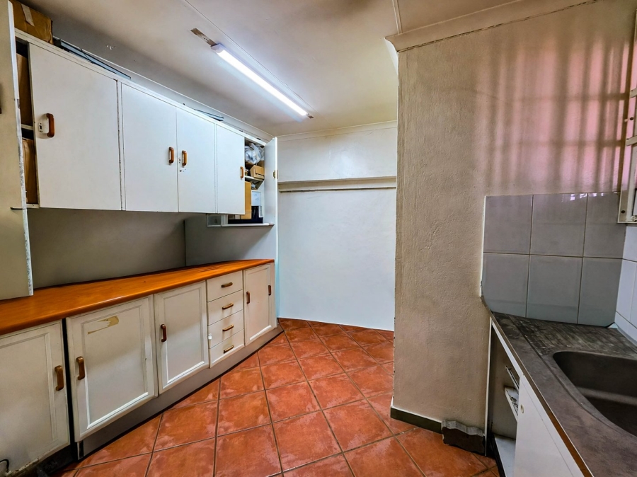 Commercial Property for Sale in Monavoni Gauteng