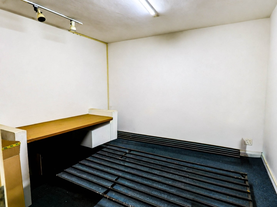 Commercial Property for Sale in Monavoni Gauteng