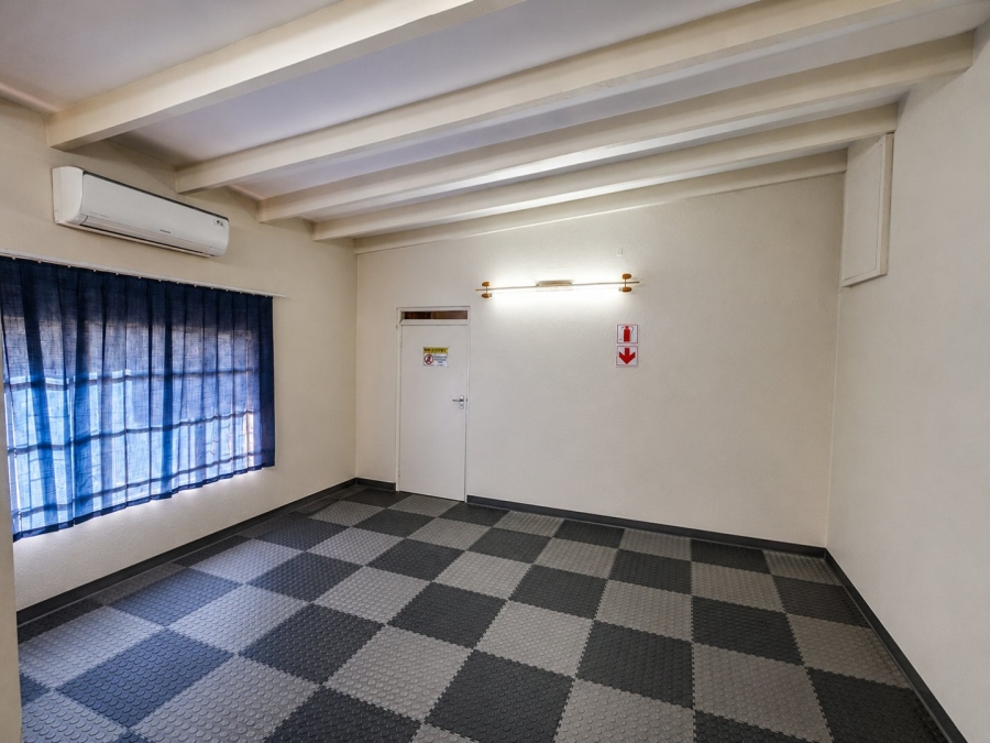 Commercial Property for Sale in Monavoni Gauteng