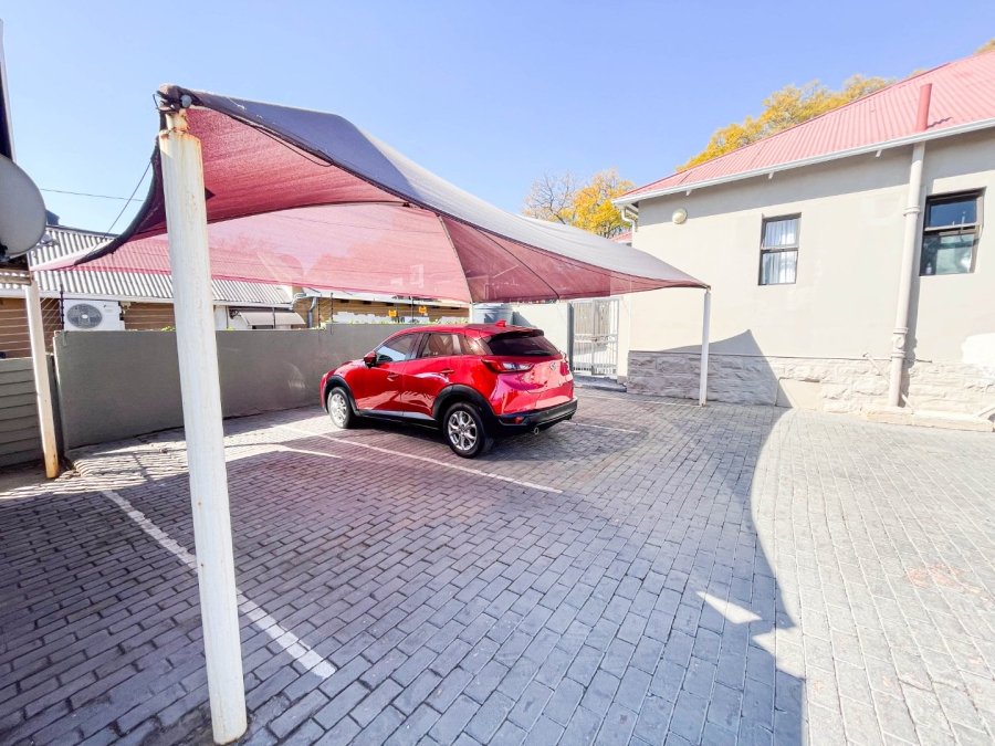 To Let 1 Bedroom Property for Rent in Parkwood Gauteng