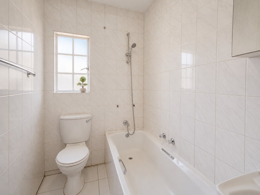 2 Bedroom Property for Sale in Eden Glen Gauteng