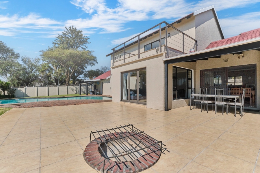 4 Bedroom Property for Sale in Johannesburg North Gauteng