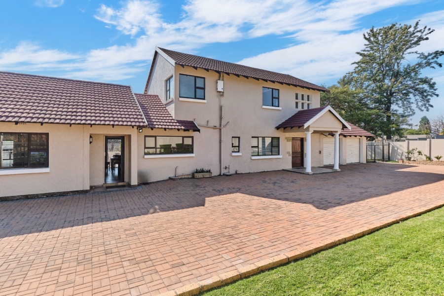4 Bedroom Property for Sale in Johannesburg North Gauteng