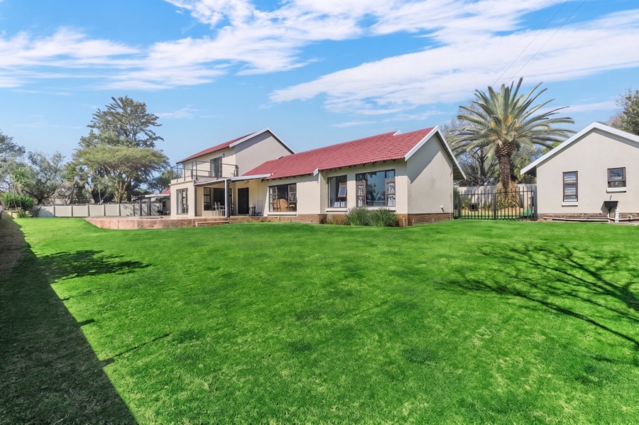 4 Bedroom Property for Sale in Johannesburg North Gauteng