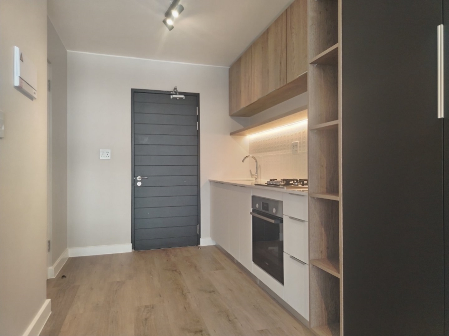 To Let 1 Bedroom Property for Rent in Rosebank Gauteng