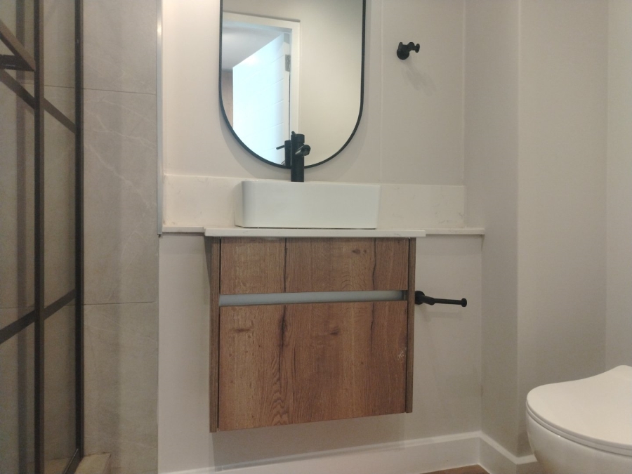 To Let 1 Bedroom Property for Rent in Rosebank Gauteng