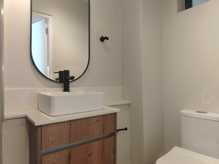 To Let 1 Bedroom Property for Rent in Rosebank Gauteng