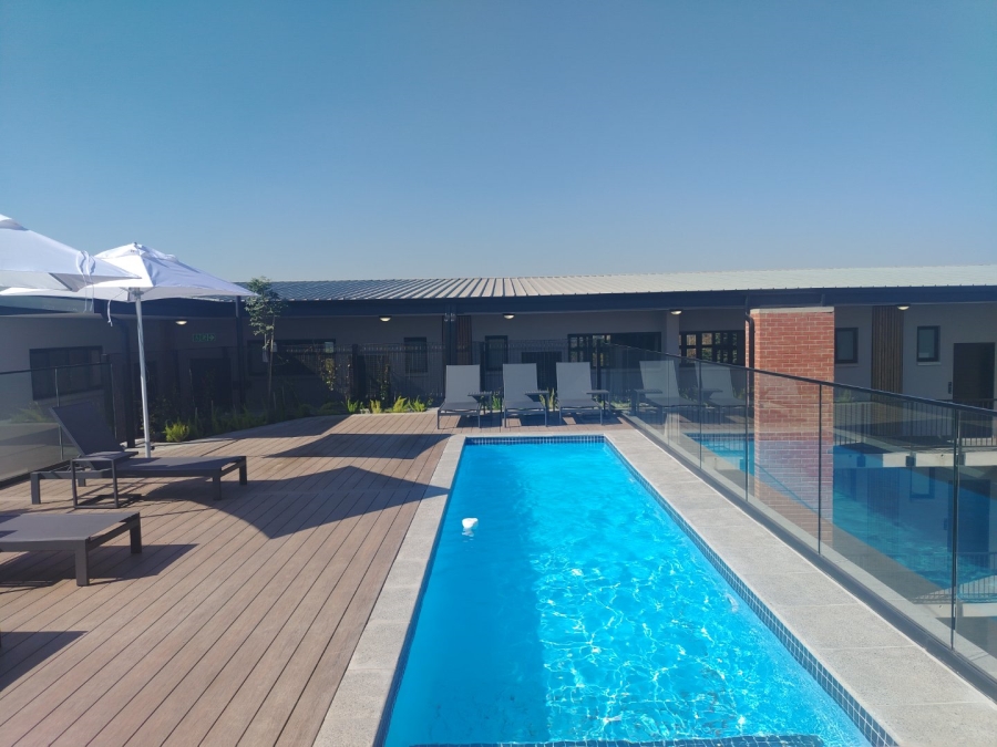 To Let 1 Bedroom Property for Rent in Rosebank Gauteng