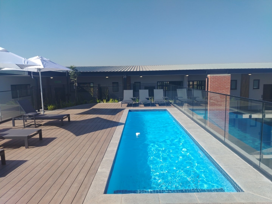 To Let 1 Bedroom Property for Rent in Rosebank Gauteng