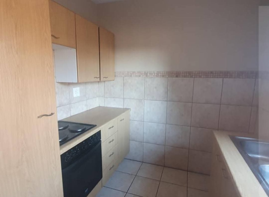 2 Bedroom Property for Sale in Erasmuskloof Gauteng