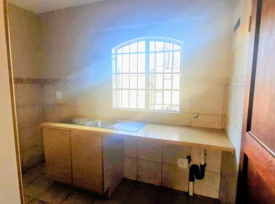 2 Bedroom Property for Sale in Erasmuskloof Gauteng