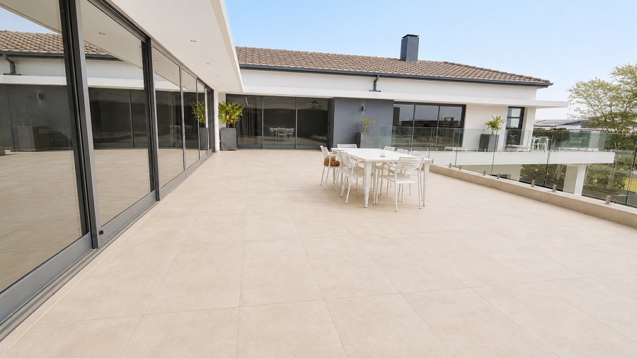 5 Bedroom Property for Sale in Midstream Ridge Gauteng