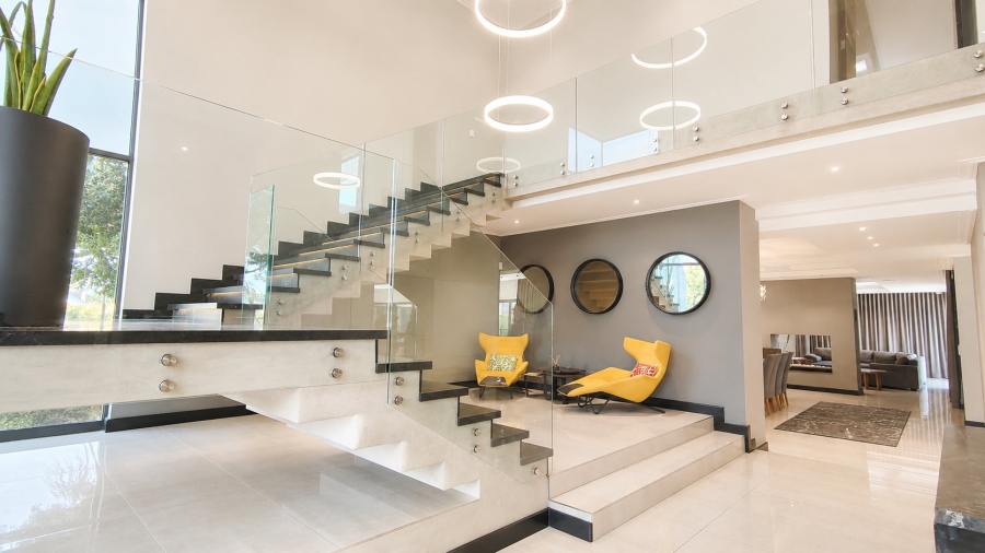 5 Bedroom Property for Sale in Midstream Ridge Gauteng