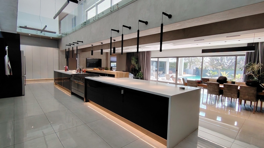 5 Bedroom Property for Sale in Midstream Ridge Gauteng