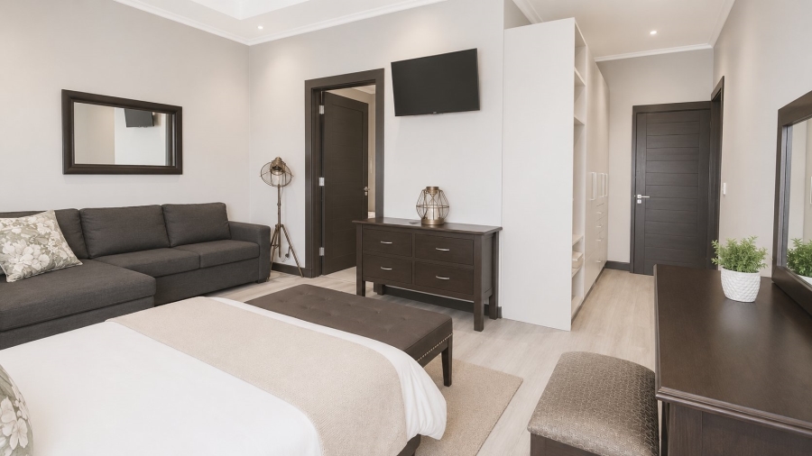5 Bedroom Property for Sale in Midstream Ridge Gauteng