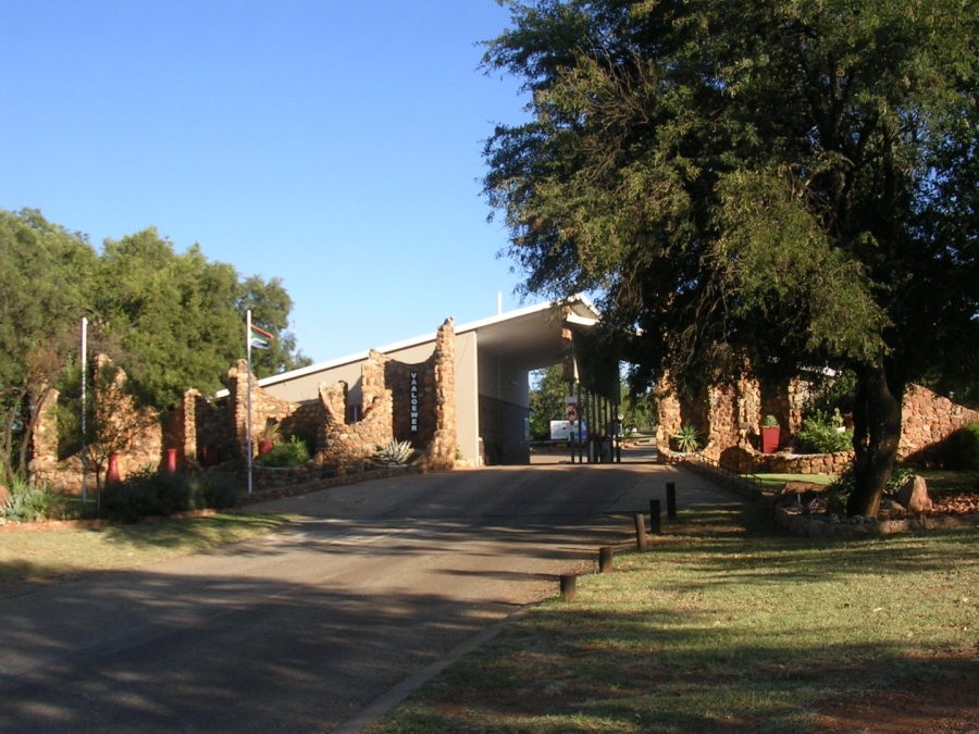 Commercial Property for Sale in Vaaloewer Gauteng