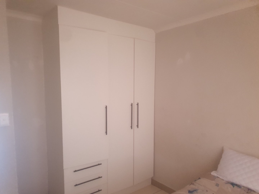  Bedroom Property for Sale in Elandspoort Gauteng