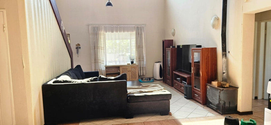 To Let 3 Bedroom Property for Rent in North Riding Gauteng