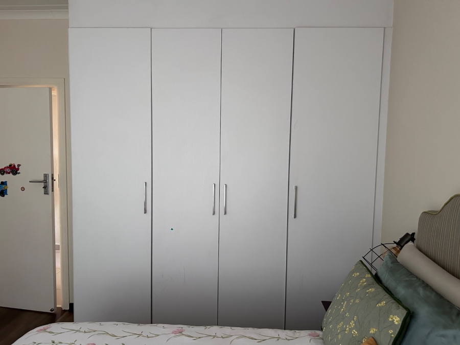 2 Bedroom Property for Sale in Erand Gardens Gauteng