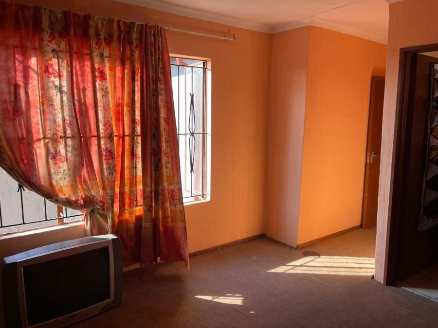 3 Bedroom Property for Sale in Clayville East Gauteng