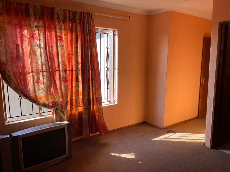 3 Bedroom Property for Sale in Clayville East Gauteng