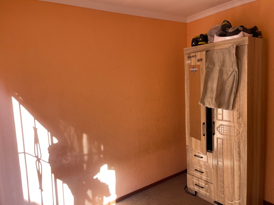 3 Bedroom Property for Sale in Clayville East Gauteng