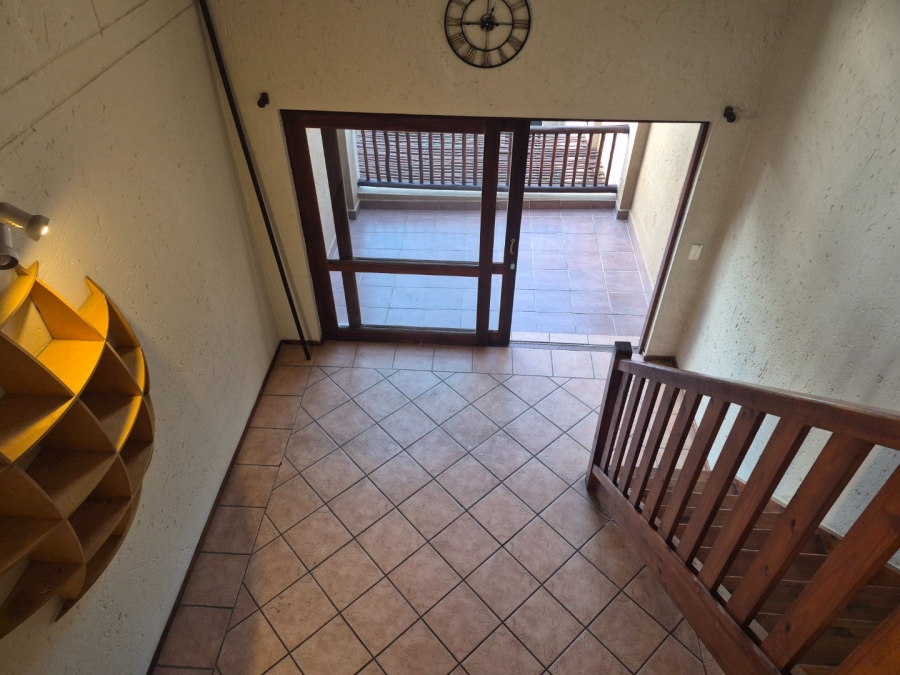 2 Bedroom Property for Sale in Sunninghill Gauteng