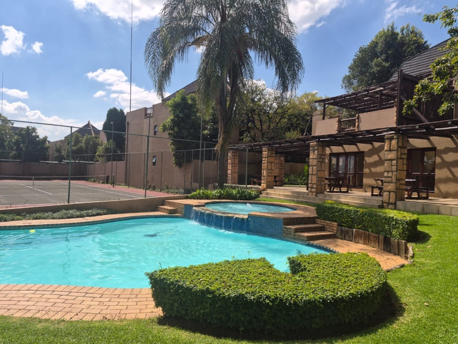 2 Bedroom Property for Sale in Sunninghill Gauteng