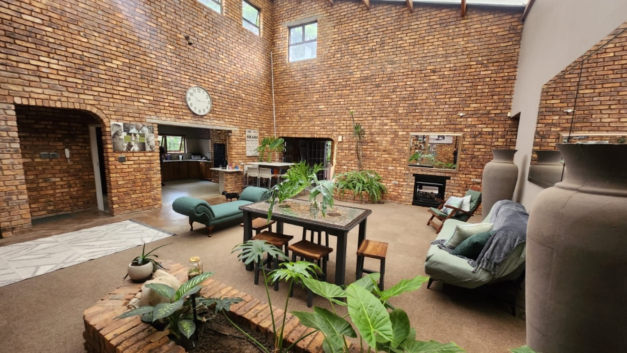 Commercial Property for Sale in Mnandi Gauteng