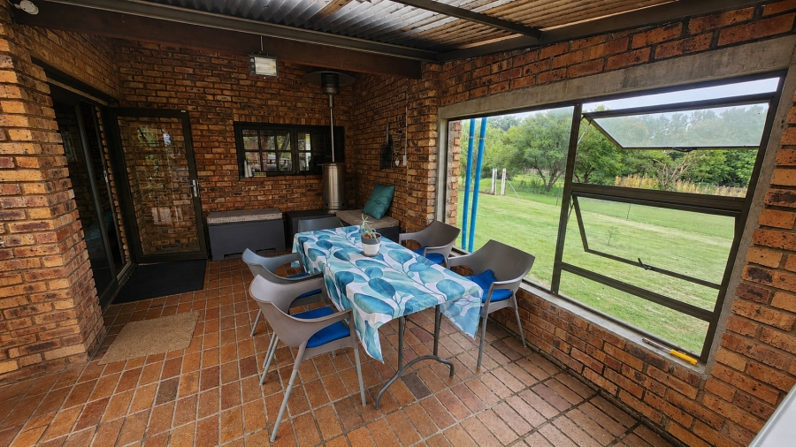 Commercial Property for Sale in Mnandi Gauteng