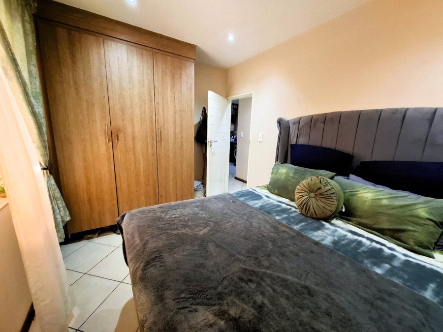 To Let 2 Bedroom Property for Rent in Monavoni A H Gauteng