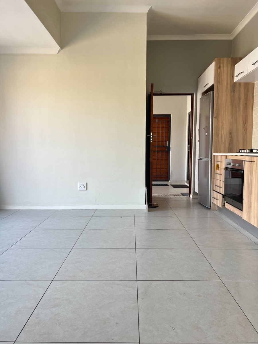 To Let 1 Bedroom Property for Rent in Modderfontein Gauteng