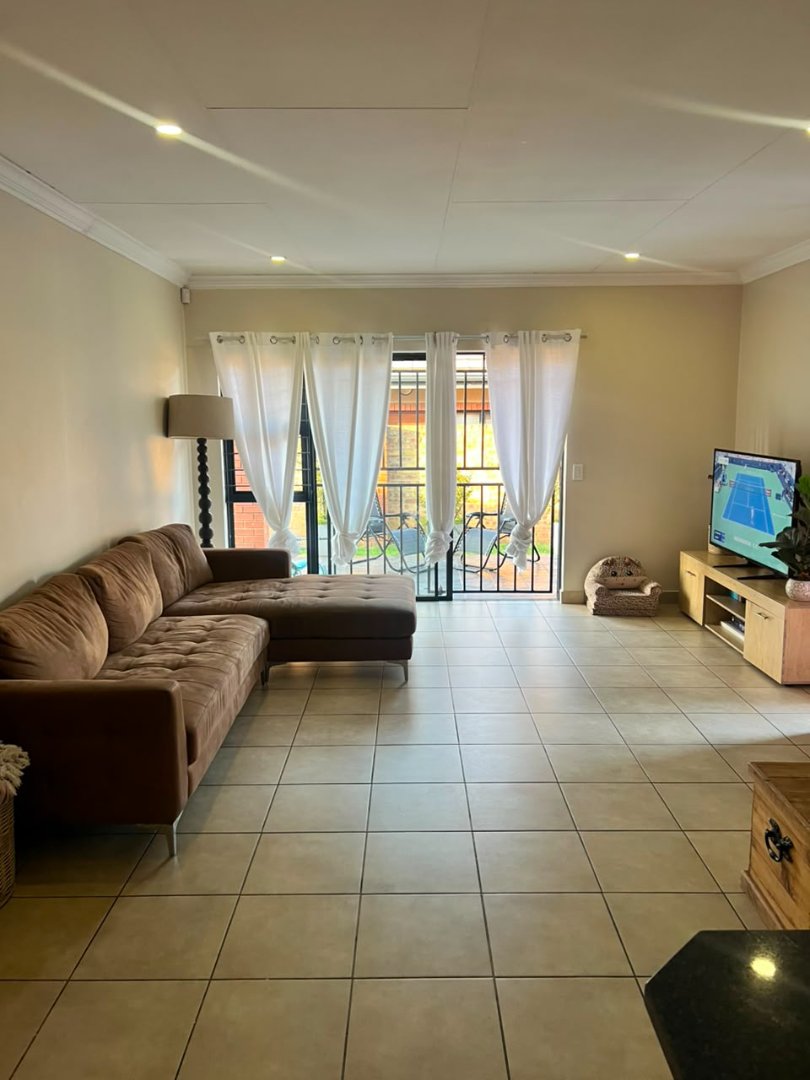 3 Bedroom Property for Sale in Equestria Gauteng