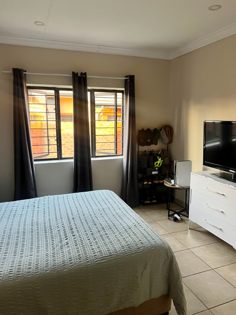 3 Bedroom Property for Sale in Equestria Gauteng