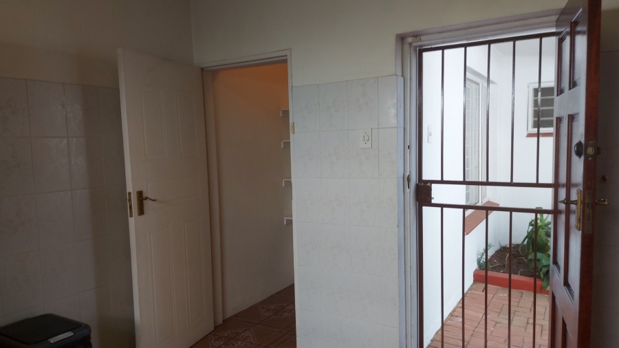 To Let 3 Bedroom Property for Rent in Brooklyn Gauteng