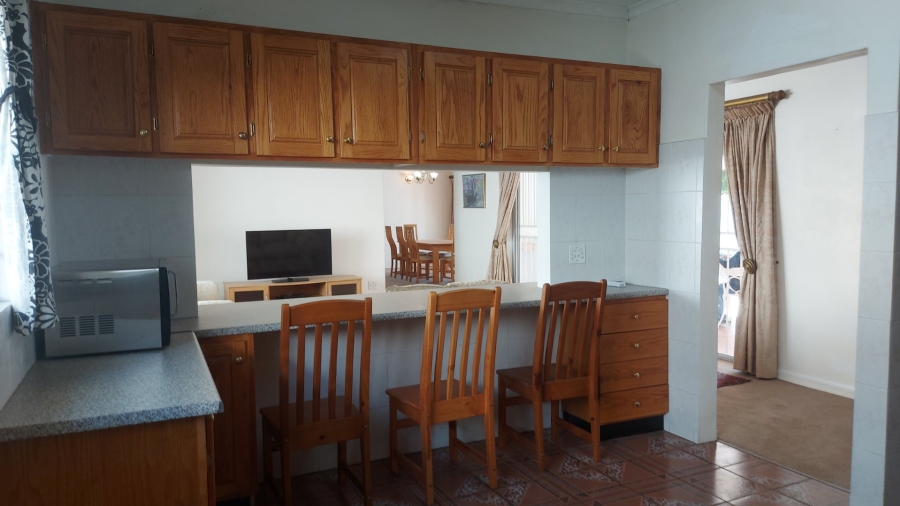 To Let 3 Bedroom Property for Rent in Brooklyn Gauteng