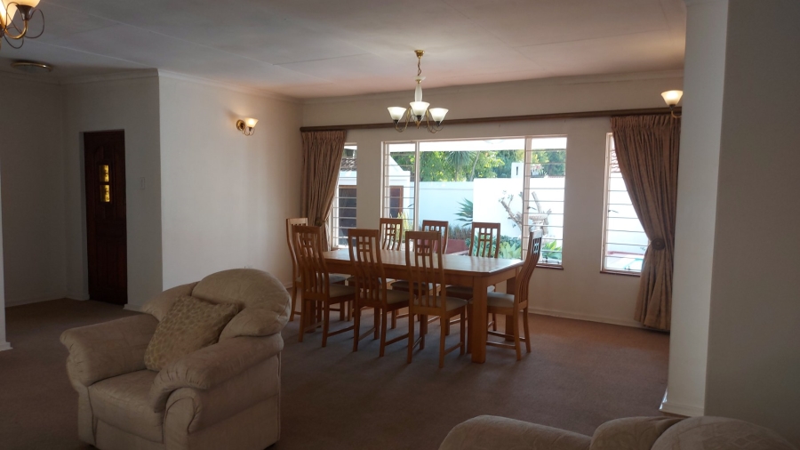 To Let 3 Bedroom Property for Rent in Brooklyn Gauteng
