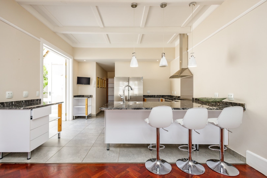 To Let 3 Bedroom Property for Rent in Melrose Gauteng