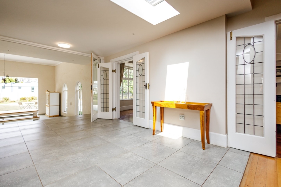 To Let 3 Bedroom Property for Rent in Melrose Gauteng